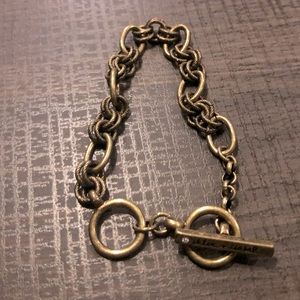 Chloe+Isabel Tresors Toggle Bracelet